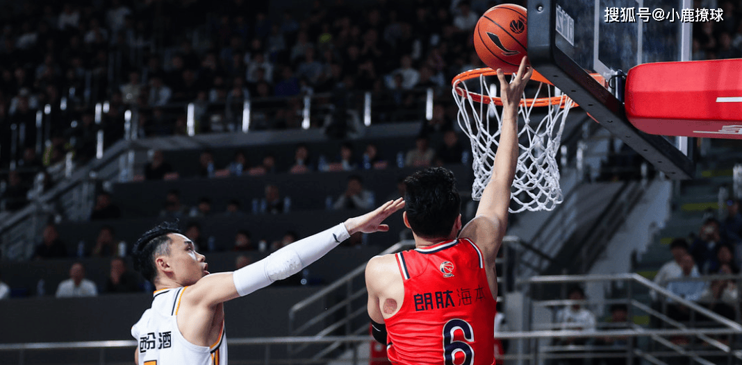 FIBA晒朱正赛场精彩瞬间：他的入队让中国队注入了一股全新的力量的简单介绍