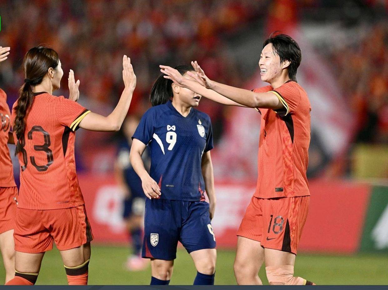 东亚杯-中国女足4-2中国台北2球领先被追平邵子钦双响