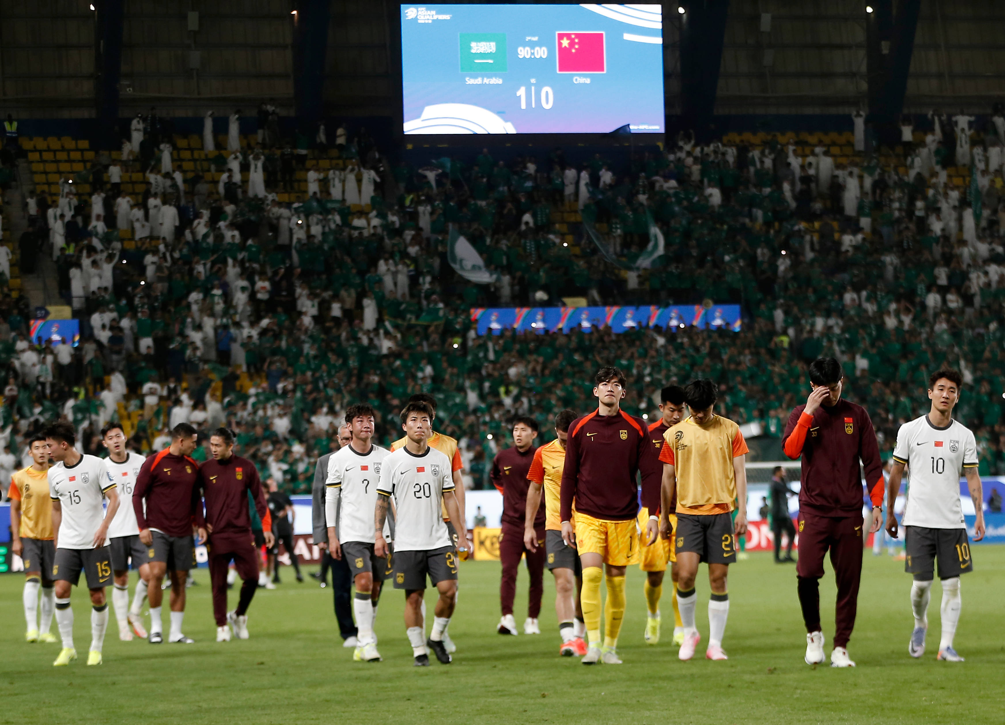 国足对手不多，马来西亚锁定37名阿根廷归化球员，4-0大胜越南的简单介绍